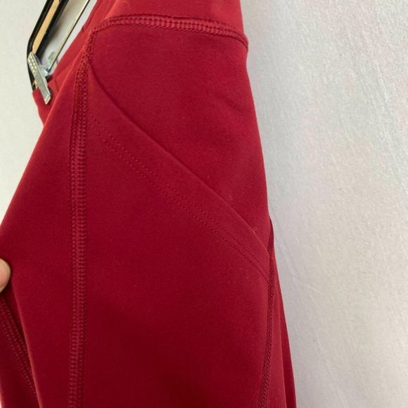 VICTORIA'S SECRET VSX Red Capri - Picture 5 of 7